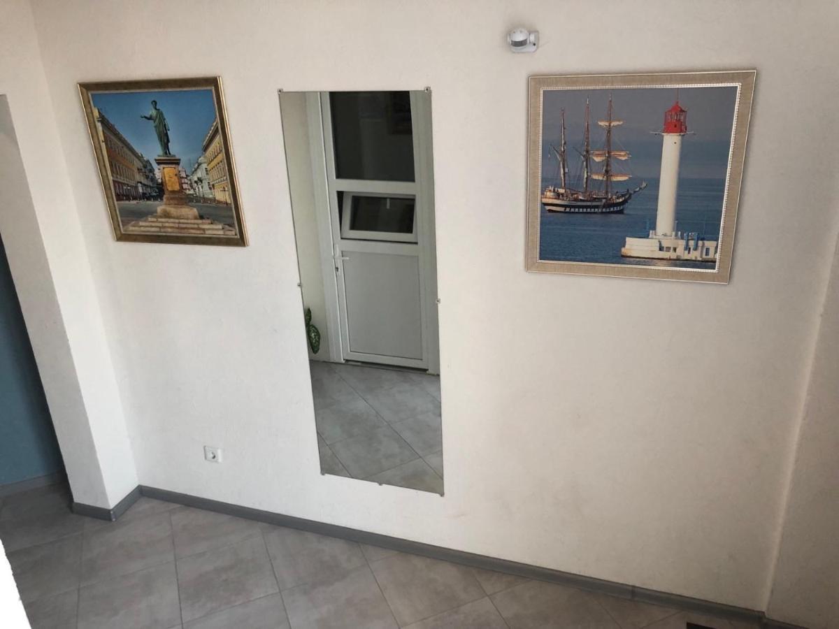 Апартаменти Біля Моря أوديسا المظهر الخارجي الصورة